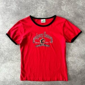 Vintage 90s Women's M Shirt Calgary Flames Hockey Club Y2K Waves Canada
